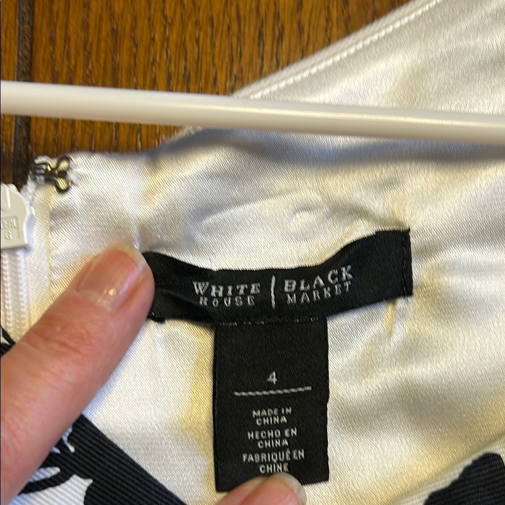White House Black Market Women’s Cocktail Dress Size 4 Floral Belted Classic - Picture 4 of 7